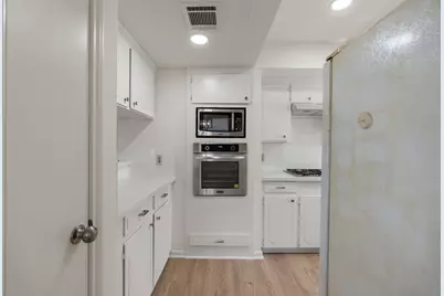 6615 Vera Jean Drive, Houston, TX 77088 - Photo 16