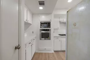 6615 Vera Jean Dr, Houston, TX 77088 - Photo 16