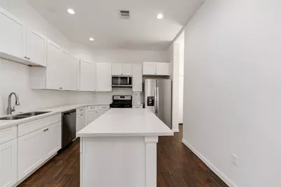 7902 Parnell Street #B, Houston, TX 77051 - Photo 8