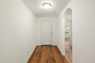 303 Pine Mist Ln, Conroe, TX 77304 - Photo 2