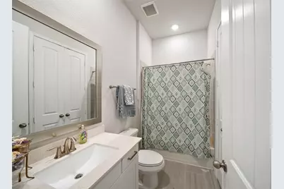14218 Juniper Breeze Court, Willis, TX 77318 - Photo 10