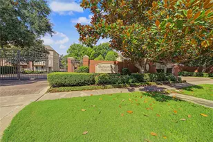2188 Bancroft St, Houston, TX 77027 - Photo 1