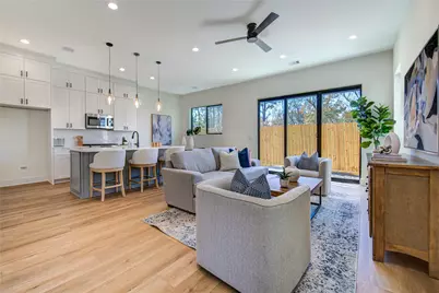 6135 Pacific Forest Drive, Houston, TX 77091 - Photo 10