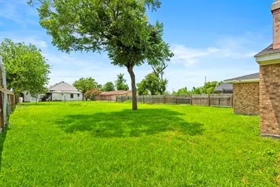 3808 Corto Street, Houston, TX 77016 - Photo 38
