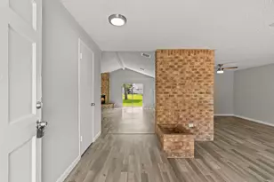 3808 Corto St, Houston, TX 77016 - Photo 4