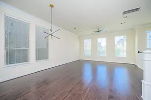 10716 Addicks Oaks Pl, Houston, TX 77043 - Photo 14