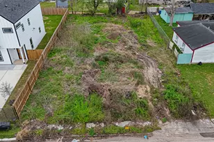 5224 Dewberry St, Houston, TX 77021 - Photo 1