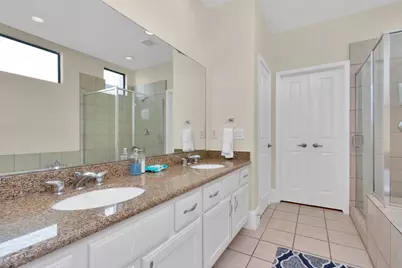 707 Saint Charles Street, Houston, TX 77003 - Photo 32