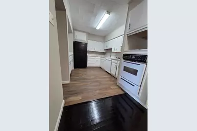 122 S Willow Street, Texas City, TX 77591 - Photo 6