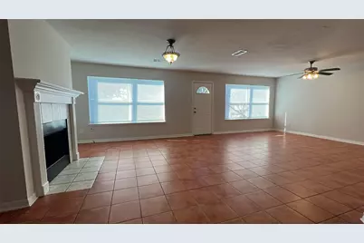 6411 Halstead Meadows Cir, Houston, TX 77086 - Photo 4