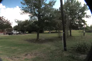 269 Co Rd 1008, Wolfe City, TX 75496 - Photo 12