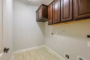 1821 Lily Meadows Dr, Conroe, TX 77304 - Photo 20
