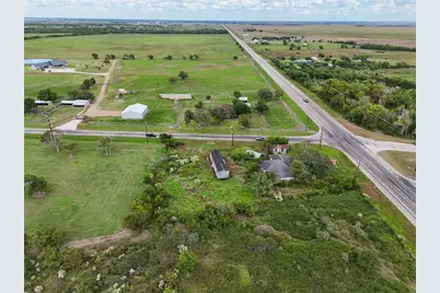 25 County Road 242, Matagorda, TX 77457 - Photo 18