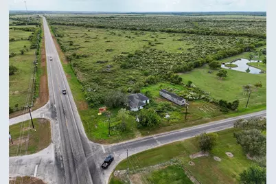 25 County Road 242, Matagorda, TX 77457 - Photo 6