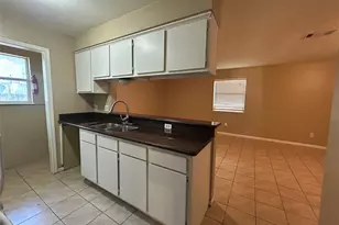 937 Fresa Rd, Pasadena, TX 77502 - Photo 4