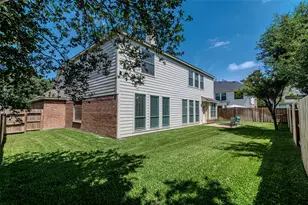 16210 Broken Timber Cir, Houston, TX 77095 - Photo 46