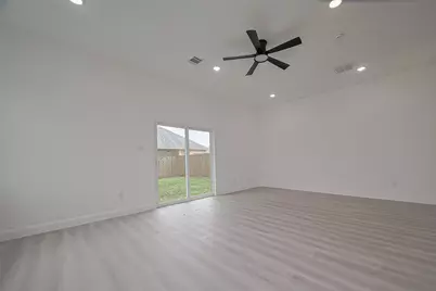 4516 Galesburg Street #A, Houston, TX 77051 - Photo 6