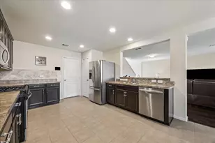 14119 Mystic Shores Ln, Houston, TX 77048 - Photo 12
