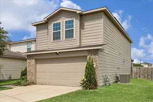 14119 Mystic Shores Ln, Houston, TX 77048 - Photo 2