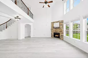 18431 W Laura Shore Dr, Cypress, TX 77433 - Photo 12