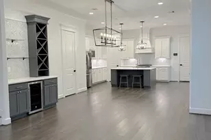 1208 Malone St, Houston, TX 77007 - Photo 2