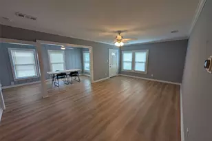 1112 Ave M 1/2, Galveston, TX 77550 - Photo 2