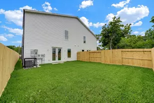 9007 Noel St, Houston, TX 77033 - Photo 28