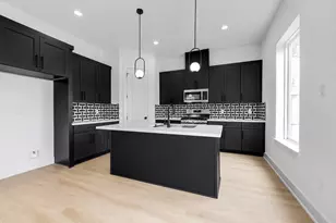 9007 Noel St, Houston, TX 77033 - Photo 1
