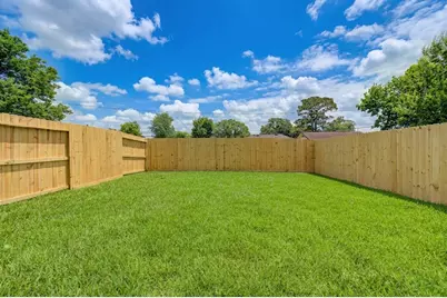 9007 Noel Street #B, Houston, TX 77033 - Photo 24
