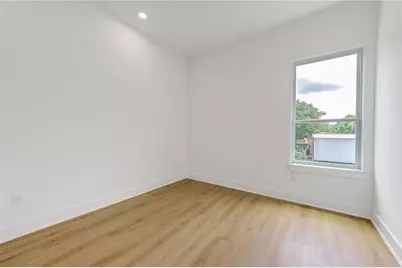 9007 Noel Street #B, Houston, TX 77033 - Photo 18
