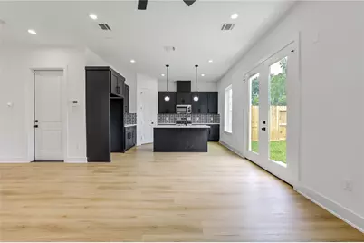 9007 Noel Street #B, Houston, TX 77033 - Photo 4