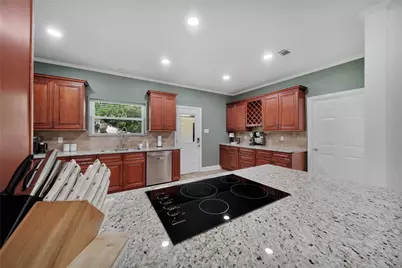 34605 Kara Lane, Pinehurst, TX 77362 - Photo 18