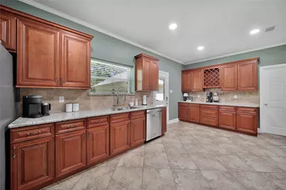 34605 Kara Lane, Pinehurst, TX 77362 - Photo 20