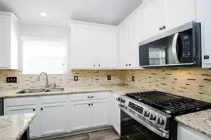 24918 Oconee Dr, Tomball, TX 77375 - Photo 14