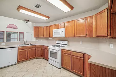 3234 Lee Circle, Pearland, TX 77581 - Photo 10