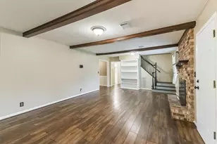 1210 Timber Ln, Rosenberg, TX 77471 - Photo 4