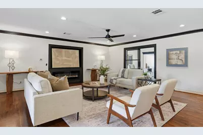2302 Chimney Rock Road, Houston, TX 77056 - Photo 6