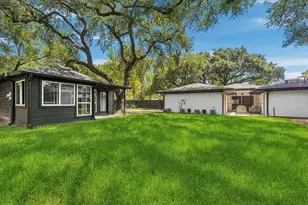 2302 Chimney Rock Rd, Houston, TX 77056 - Photo 24
