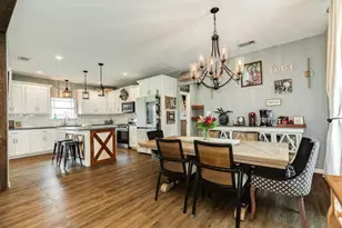 613 Winchester Trail, Angleton, TX 77515 - Photo 14
