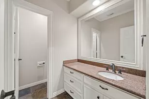 63 NW Chancery Pl NW, The Woodlands, TX 77381 - Photo 38