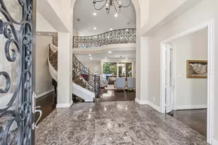 63 NW Chancery Pl NW, The Woodlands, TX 77381 - Photo 8