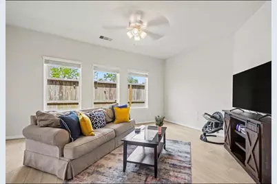 214 Water Grass Trail, Clute, TX 77531 - Photo 12