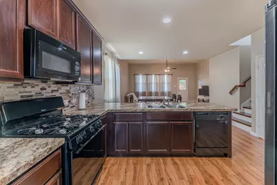2126 Silver Rimrock Trail Trail, Houston, TX 77014 - Photo 6