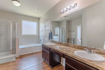 2126 Silver Rimrock Trail Trail, Houston, TX 77014 - Photo 16