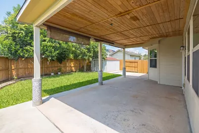 2126 Silver Rimrock Trail Trail, Houston, TX 77014 - Photo 22