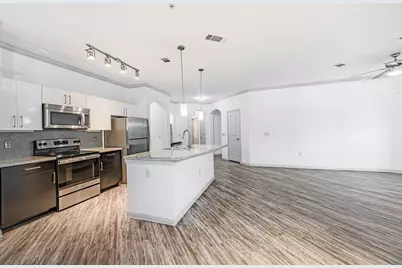 8877 Lakes At 610 Drive #341, Houston, TX 77054 - Photo 10