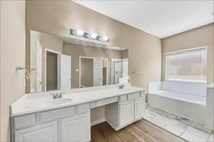 710 Single Pine Ct, Spring, TX 77373 - Photo 10