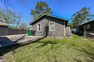 132 Grothe Ln, Houston, TX 77022 - Photo 34