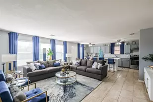 16011 Crooked Arrow Dr, Sugar Land, TX 77498 - Photo 10