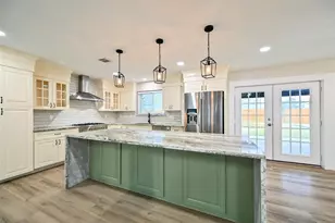 10930 White Thorn St, Houston, TX 77016 - Photo 8